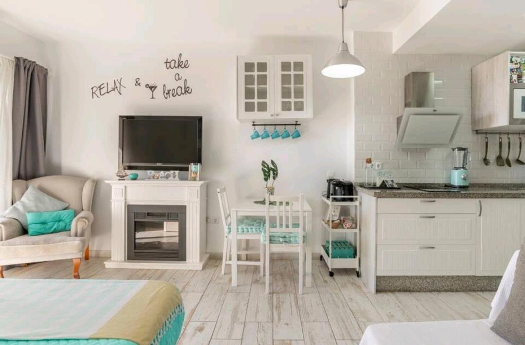 El Estudio De La Playa Benalbeach Holidays Deluxe Бенальмадена Екстер'єр фото