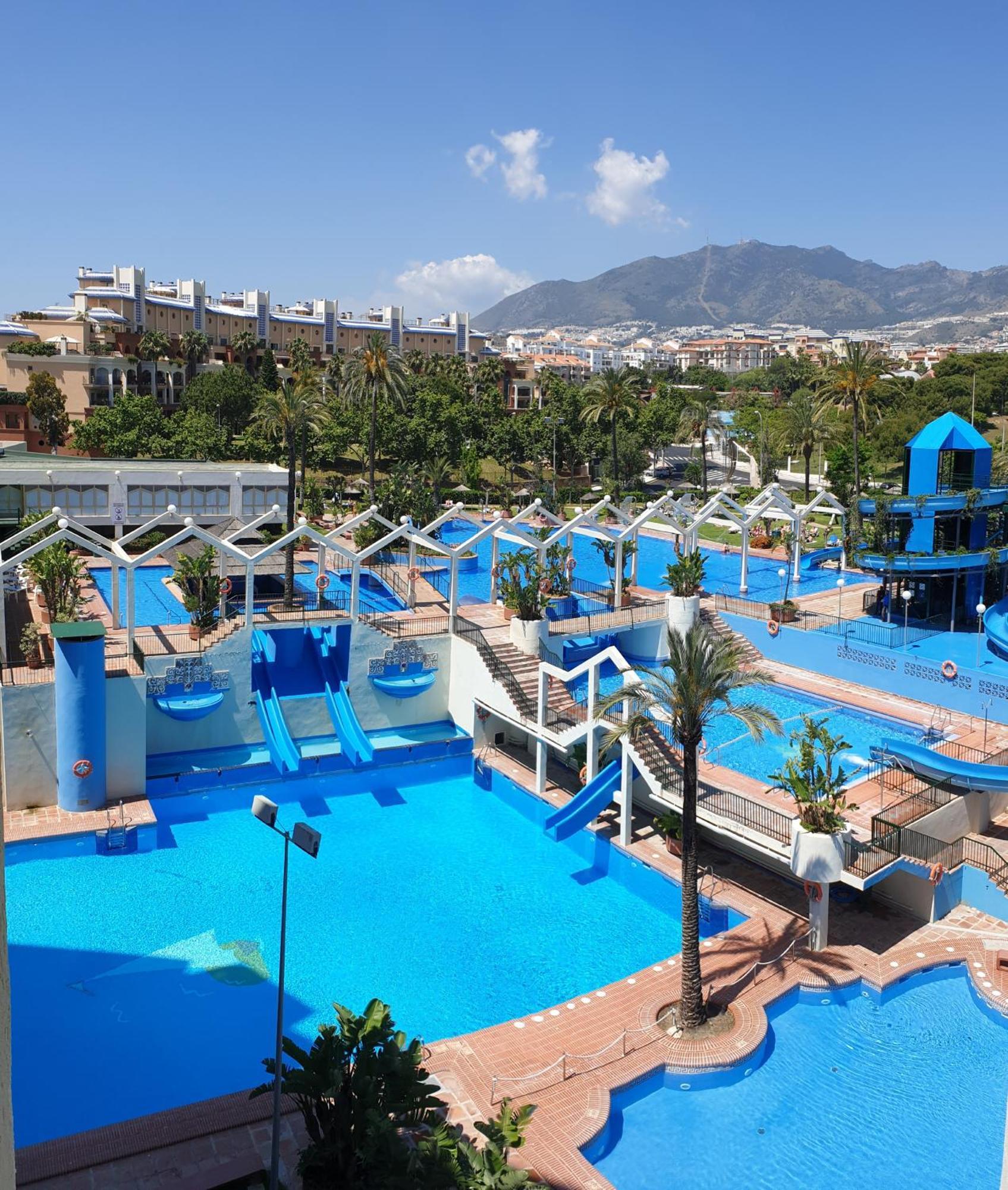 El Estudio De La Playa Benalbeach Holidays Deluxe Бенальмадена Екстер'єр фото