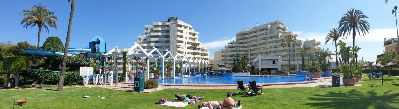 El Estudio De La Playa Benalbeach Holidays Deluxe Бенальмадена Екстер'єр фото
