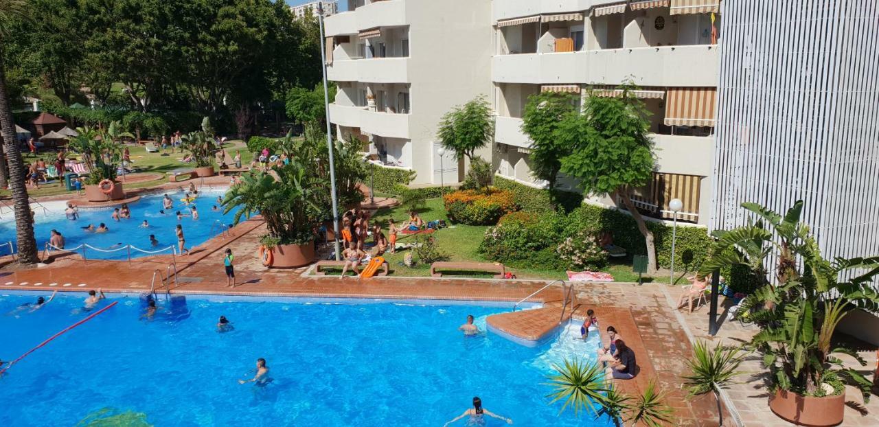 El Estudio De La Playa Benalbeach Holidays Deluxe Бенальмадена Екстер'єр фото